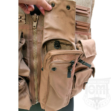 SNAP TRACK DESERT SURVIVAL VEST ポーチセット 米軍払い下げ品の商品