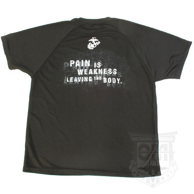 米軍放出品

PAIN IS WEAKNESS LEAVING THE BODY プリントTシャツ 

100%:POLYESTER

正面にはMARINEの文字とロゴがあり、PAIN IS WEAKNESS LEAVING THE BODYの文字がプリントされています。

肌触りの良い素材です。

【サイズ】
サイズ:M
着丈:約68cm 身幅:約48cm 裄丈(首元から袖口):約45cm 袖下:約8.5cm 
サイズ:L
着丈:約70cm 身幅:約52cm 袖丈(首元から袖口):約48cm 袖下:約10cm 

※米軍放出品の為、画像の程度とは若干異なる場合がございますので予めご了承下さい。
(キズ、へこみ、汚れ、穴あき、ほつれ、文字書入れ(名前、ナンバー)など