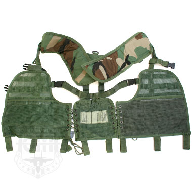 MOLLE MODULAR LIGHTWEIGHT LOAD-CARRYING EQUIPMENT MEDIC VEST