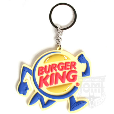 BURGER KING

バーガーキングキーホルダー

ラバー素材を使用したバーガーキングのキーホルダー。
キーリングが付属しておりバッグに取付けることができます。

【サイズ】
サイズ:約12.5×8cm