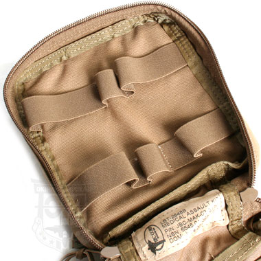 LBT MEDICAL ASSAULT KIT REG POUCH(5800円)