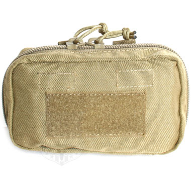 TMC MOLLE VELCRO UTILITY POUCH KHAKI

TMCのユーティリティーポーチ

ポーチ内部には仕切りタイプのポケットとゴムバンドがあります。

ナイロン素材


※※注意事項※※
・モニターにより、色の見え方が実際の商品と異なることがございます。
・画像の付属品は使用イメージです。


※米軍放出品ではありません。


【サイズ】
サイズ:約10×17.5×4cm