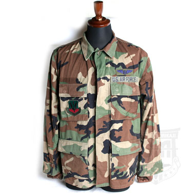 AIR COMBAT COMMAND JACKET ワッペン付き 戦闘服の商品詳細｜ミリタリーショップなら米軍放出品の専門店の沖縄ミリカジ