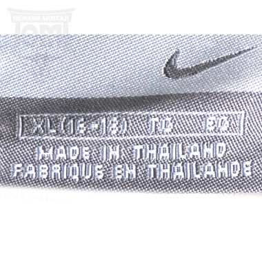 NIKE TRAINING JACKET レディース2500円⇒1500円