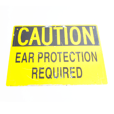 CAUTION EAR PROTECTION REQUIRED 警告看板の商品詳細｜ミリタリーショップなら米軍放出品の専門店の沖縄ミリカジ