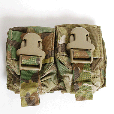 米軍放出品 軍用実物

FGC-2-PC-MS-5CCA
EAGLE FRAG GRENADE PCH-DBL V.2

イーグル ダブルグレネードポーチ マルチカモ

ハンドグレネードが2個収納可

※画像は挿入サンプル画像です。
グレネードは付属しておりません。

サイズ:約10×16×6cm