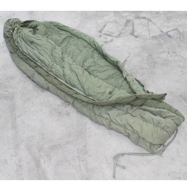 米軍 SLEEPING BAG INTERMEDIATE COLD TYPE 1 - 寝袋/寝具