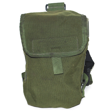 米軍放出品 軍用実物

TACTICALTAILOR レッグポーチ OD

カラー：OD

サイズ：約24×14×9cm

※米軍放出品の為、画像の程度とは若干異なる場合がございますので予めご了承下さい。
(キズ、へこみ、汚れ、穴あき、ほつれ、文字書入れ(名前、ナンバー)など