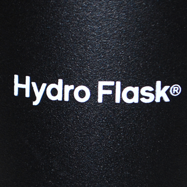 HYDROFLASK ハイドロフラスク ウォーターボトル 水筒 24oz ブラックの商品詳細｜ミリタリーショップなら米軍放出品の専門店の沖縄ミリカジ