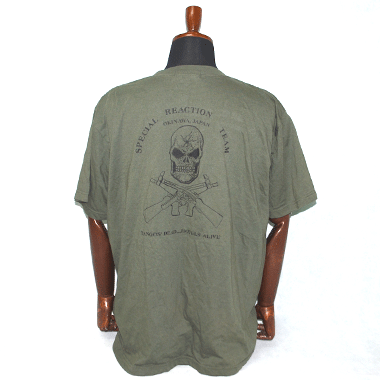 米軍放出品

ミリタリープリントTシャツ OD

カラー：OD

サイズ：XL
身幅：約61cm　着丈：約74.5cm
肩幅：約52cm　袖丈：約23cm　袖下：約14cm

素材：コットン

普段使い、サバゲーのお着替えなどにいかがでしょうか。

美品です。目立った汚れや首元のヨレなどございません。

※米軍放出品の為、画像の程度とは若干異なる場合がございますので予めご了承下さい。
(キズ、へこみ、汚れ、穴あき、ほつれ、色味、文字書入れ(名前、ナンバー)など