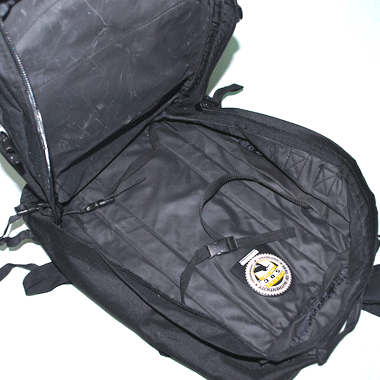 SOC BUGOUT BAG 5016 SEAL OF AUTHENTICITY 1,100,000 バグアウト