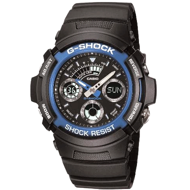 【CASIO 正規品】 G-SHOCK AW-590 SERIES AW-591-2AJF ブルー

カラー：ブルー/ブラック

サイズ：52.0×46.4×14.9mm

バンド:長さ145-215mm/幅25.7mm

素材：樹脂/アルミ　　質量：50g

精度：±15秒　　電池：3年 CR1220

「1年保証付き」

衝撃に強い 20気圧防水　カジュアルデザイン　ロングセラー

唯一無二の耐衝撃構造をもつG-SHOCK。

アナログ／デジタルのコンビネーションモデル

メタルベゼルにカジュアルなブルーを採用。

落下時に衝撃が直接伝わらないボタン構造など、耐衝撃構造による必然のG-SHOCKらしいデザインに仕上げました。

G-SHOCKのタフネスをストレートに受け継いだベーシックモデルです。

《CASIO カシオ 腕時計 ジーショック メンズ ファッション》