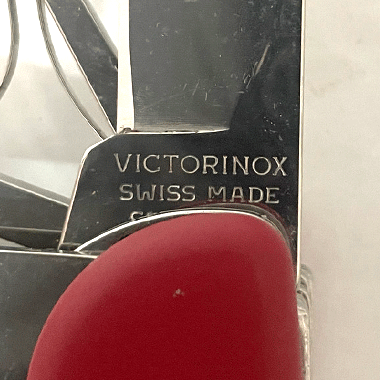 VICTORINOX マルチツール レッド