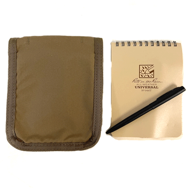 米軍放出品 軍用実物

TACTICALTAILOR US 防水ノート MADE IN USA

Rite in the Rain

カラー：コヨーテ

サイズ：約15×10.5cm

ポーチ、ボールペン付き

ノートは軍用実物で新品です。

※米軍放出品の為、画像の程度とは若干異なる場合がございますので予めご了承下さい。
(キズ、へこみ、汚れ、穴あき、ほつれ、色味、文字書入れ(名前、ナンバー)など