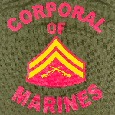 CORPORALS COURSE ミリタリープリントTシャツ OD