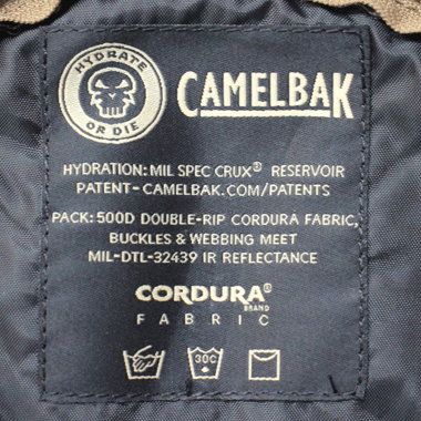 CAMELBAK THERMOBAK3L 100oz ハイドレーションパック 付き マルチカモ