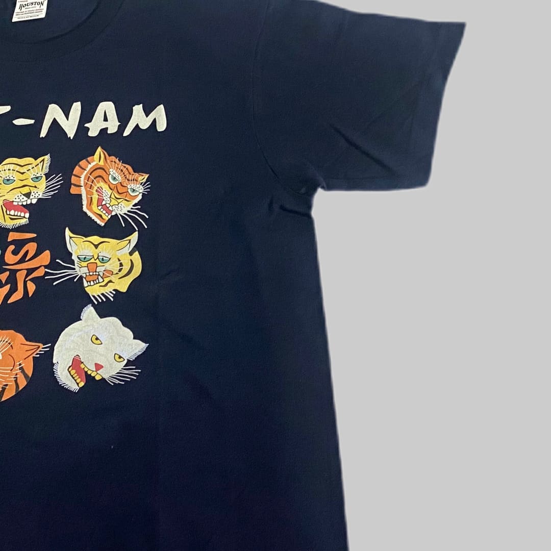 【HOUSTON】VIETNAM PRINT S/S TEE