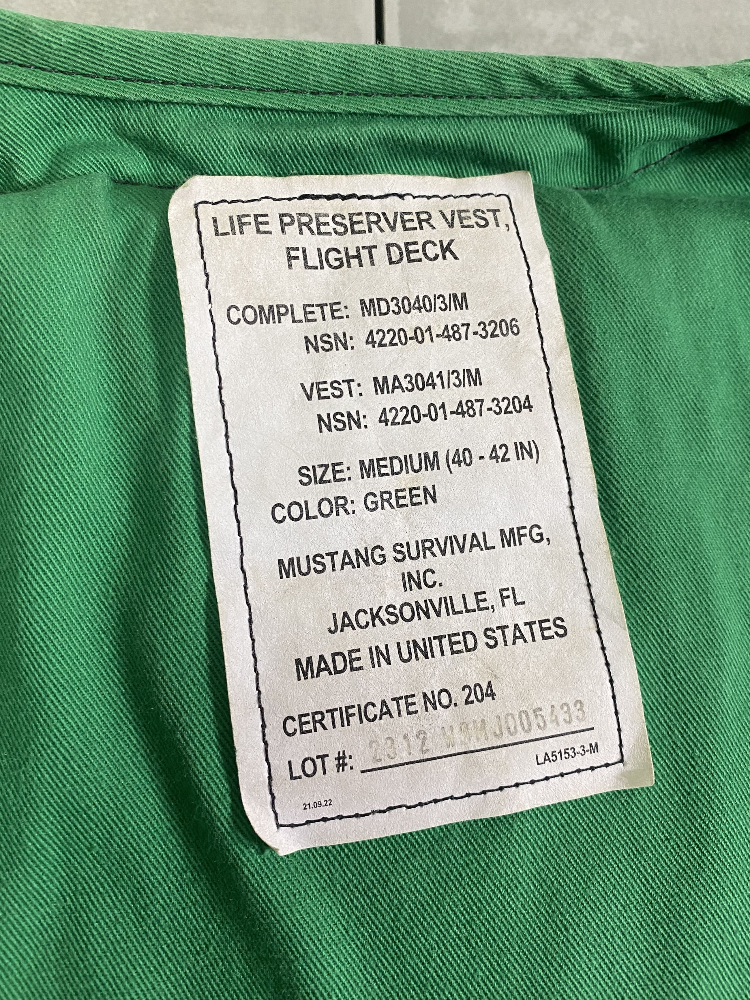 U.S.NAVY LIFE PRESERVER VEST FLIGHT DECK