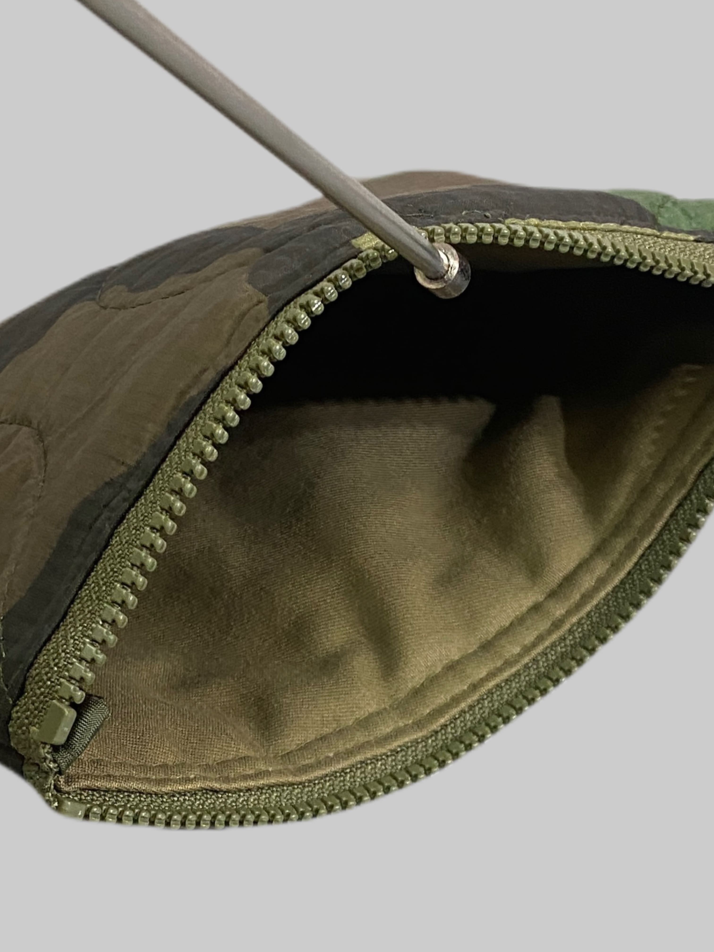 米軍実物 PONCHO LINER REMAKE POUCH リメイクポーチ