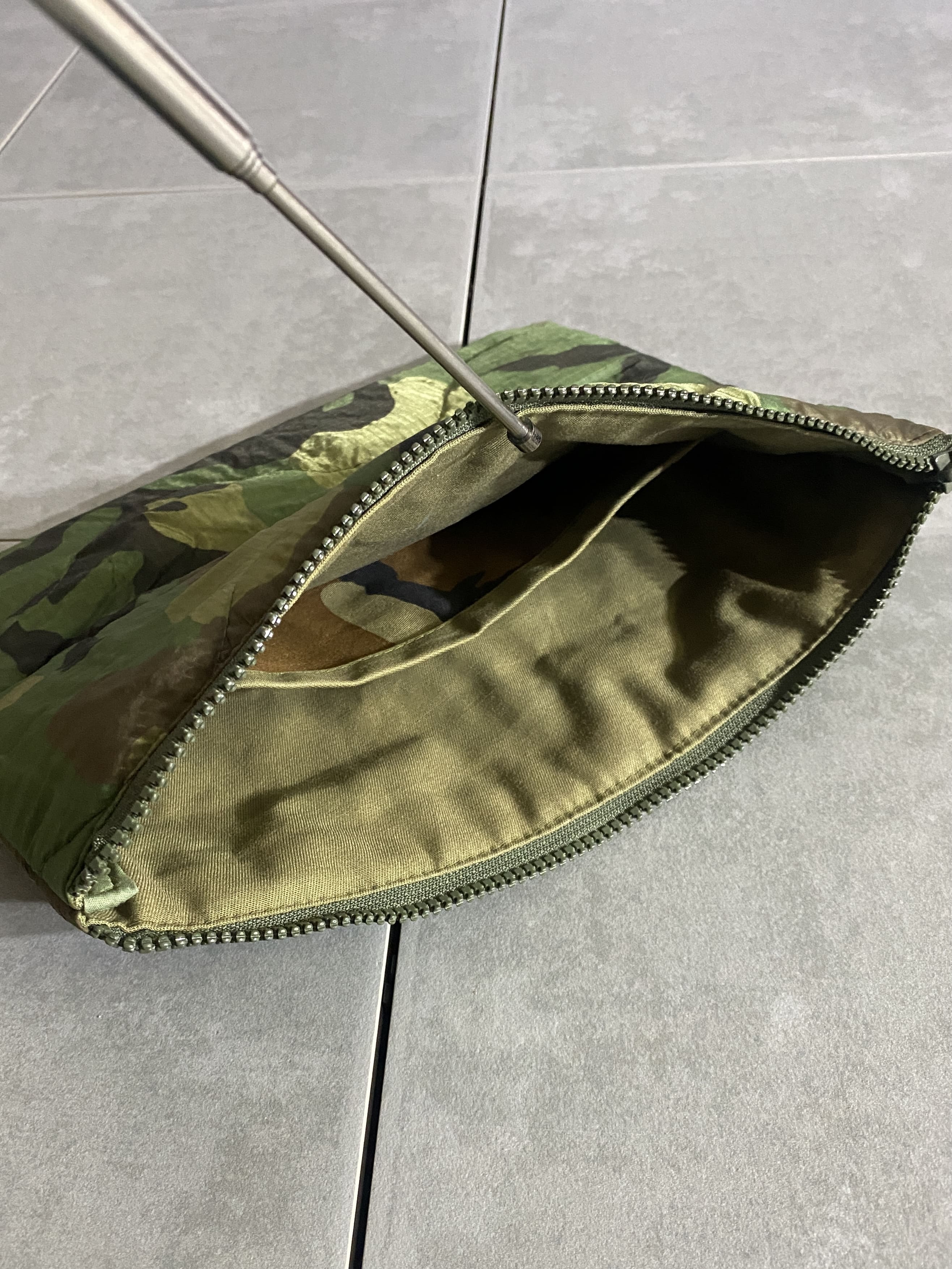 米軍実物 PONCHO LINER REMAKE POUCH リメイクポーチ