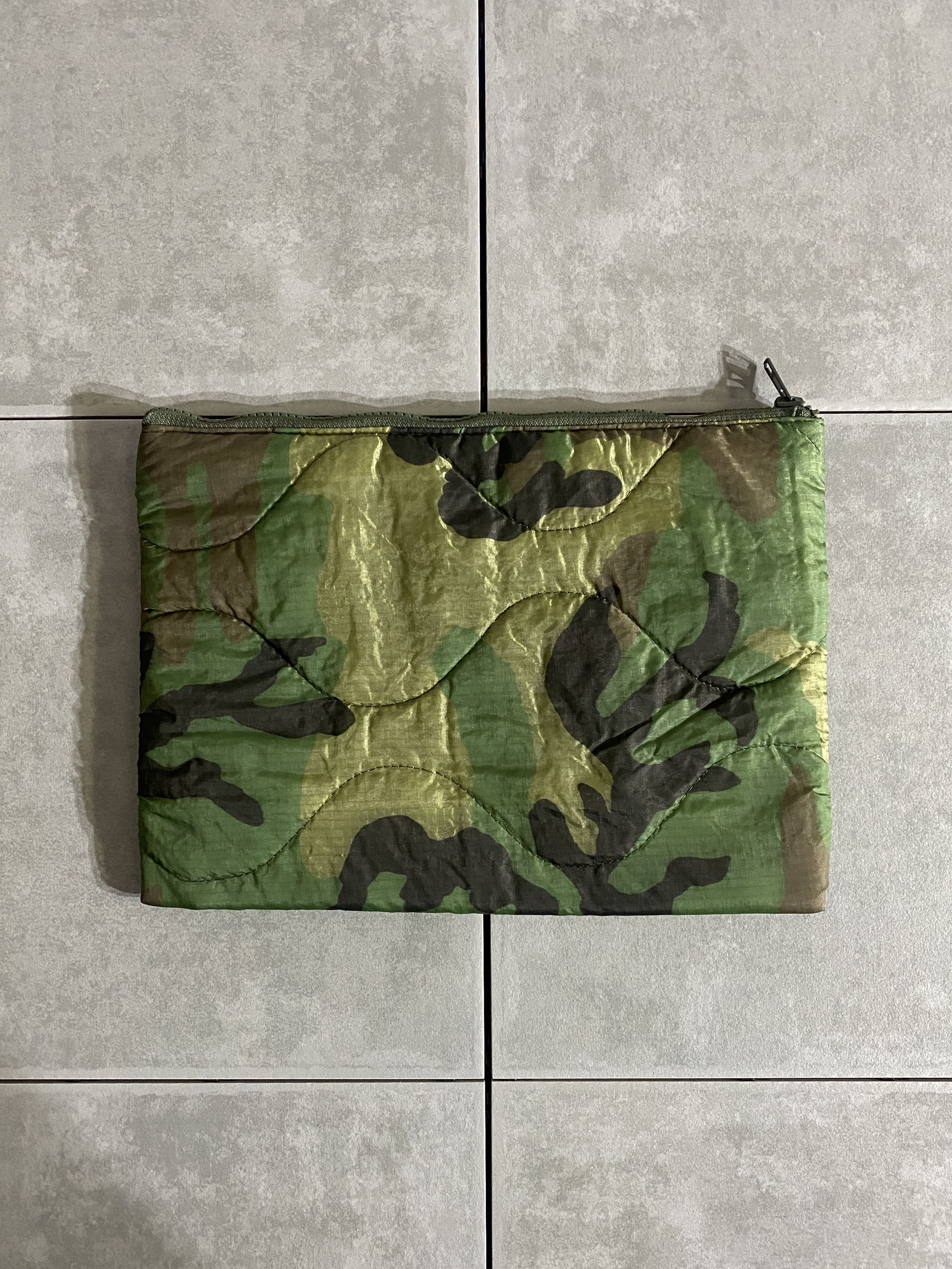 米軍実物 PONCHO LINER REMAKE POUCH リメイクポーチ