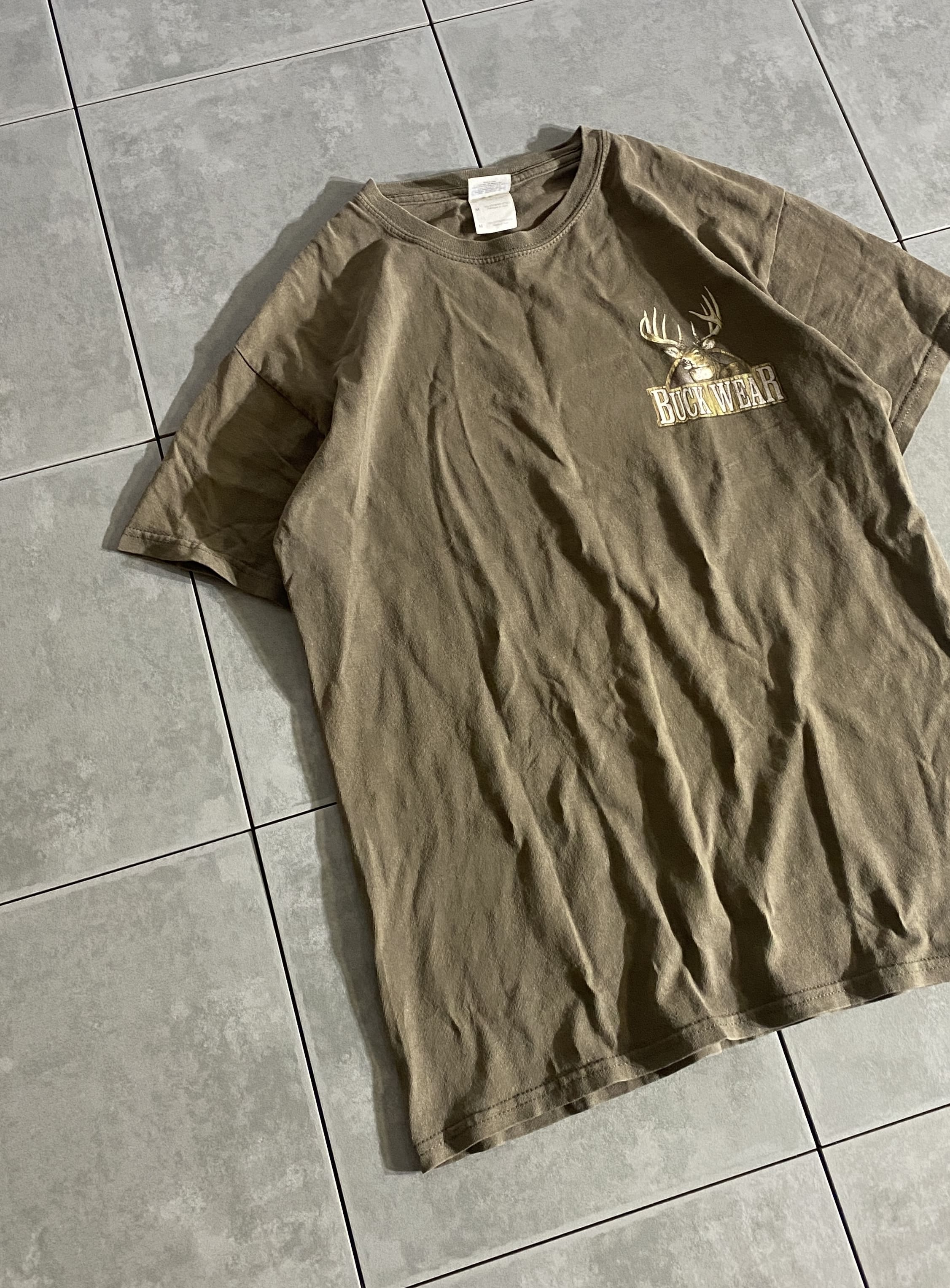 【GILDAN】BUCK WEAR S/S TEE