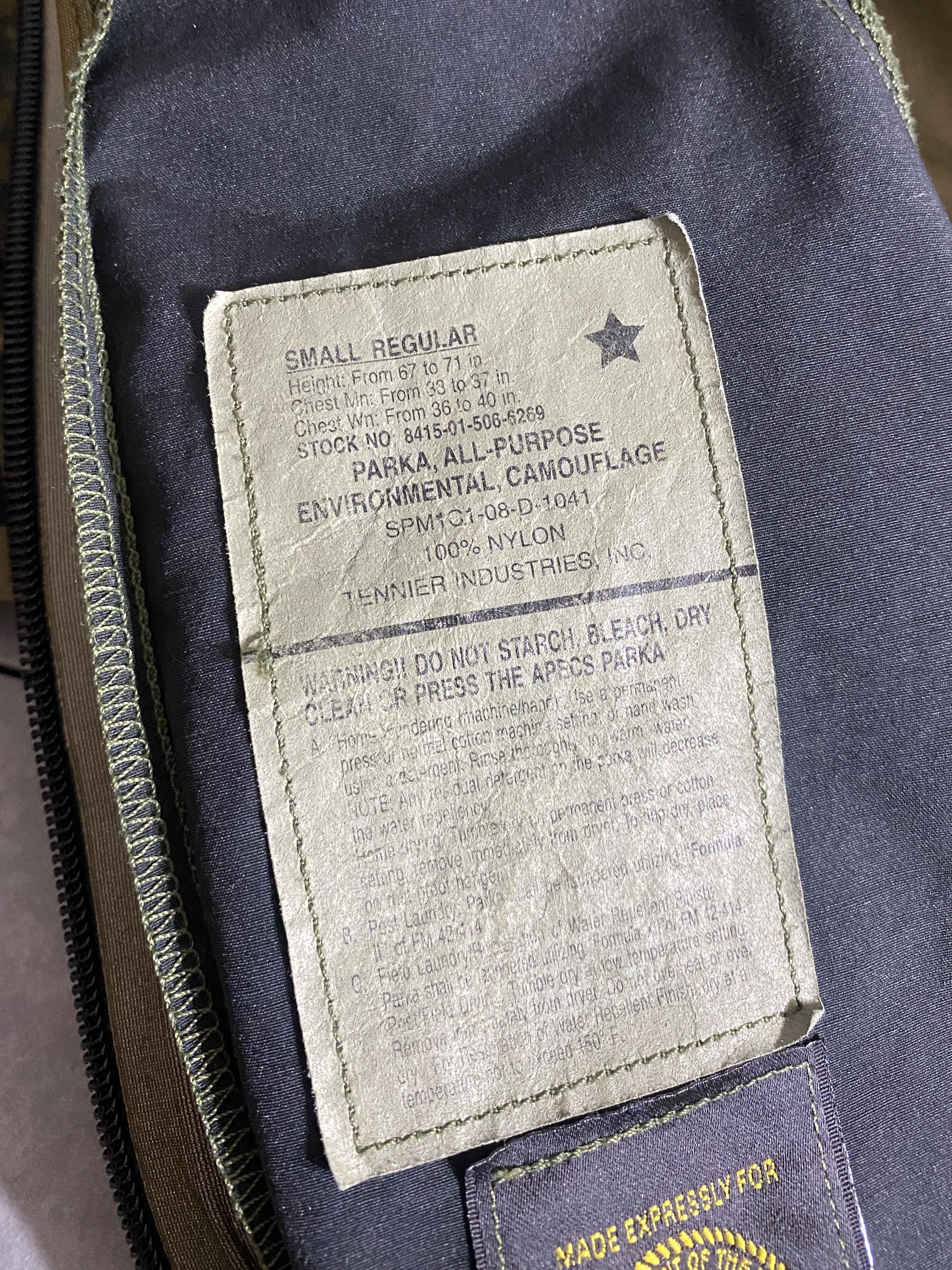 U.S.M.C. ECWCS WATERPROOF PARKA