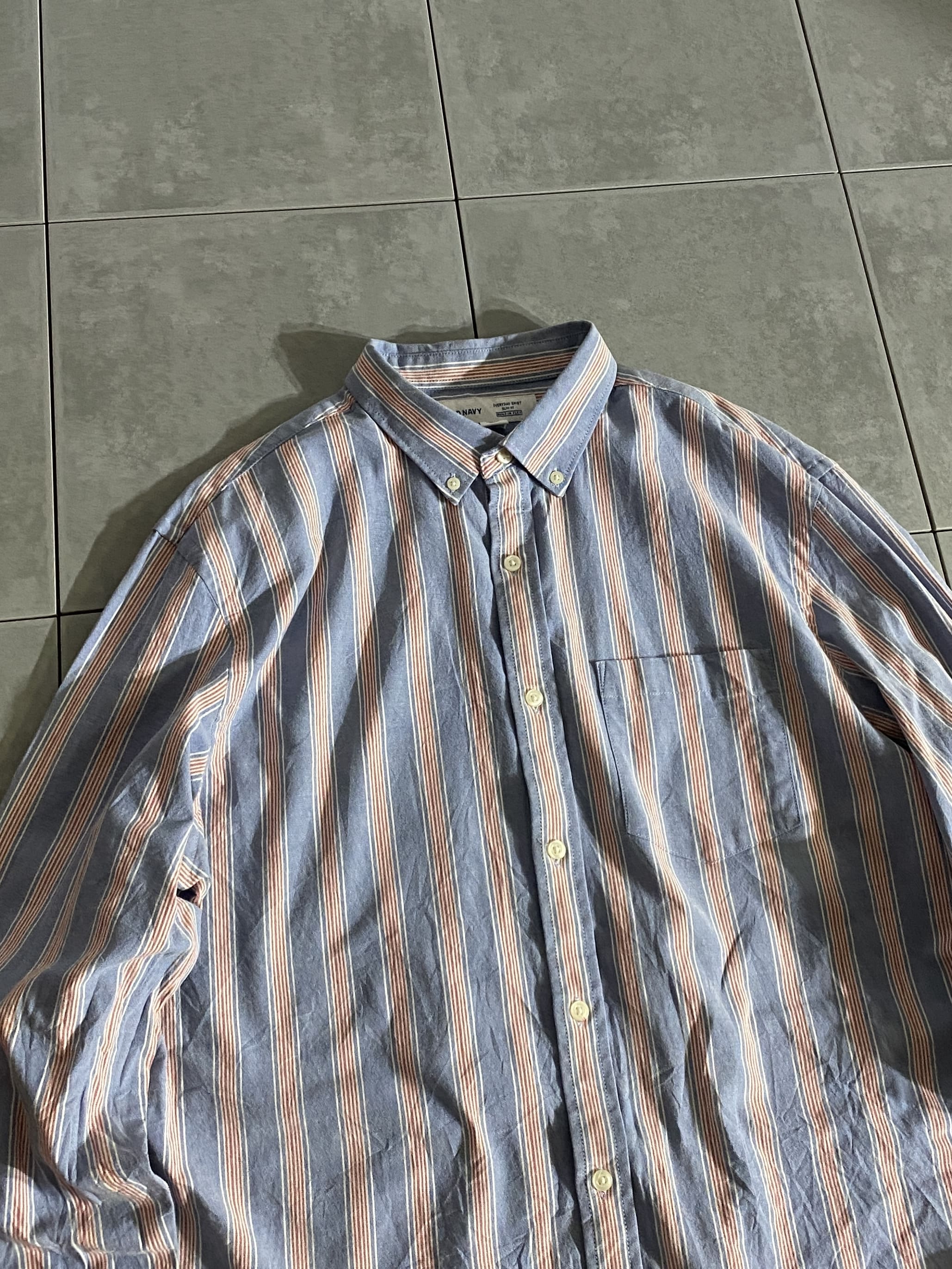 【OLD NAVY】STRIPE BUTTON DOWN SHIRT