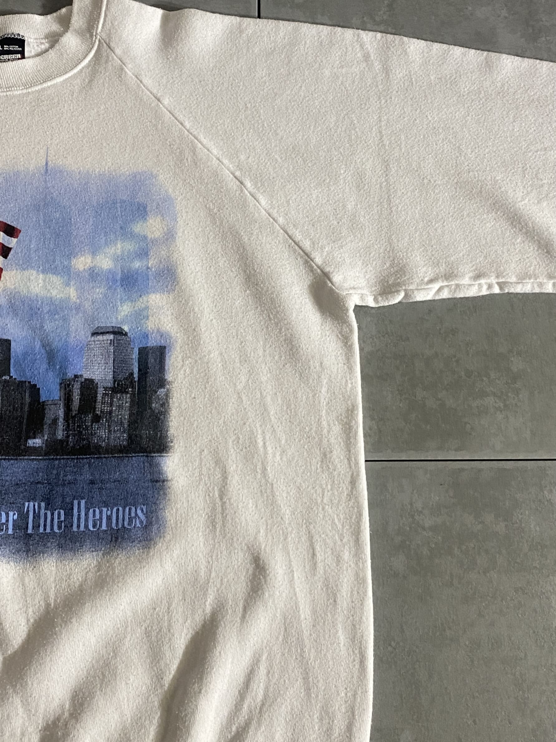 【SCREEN STARS】Remember The Heroes Sweatshirt MADE IN USA