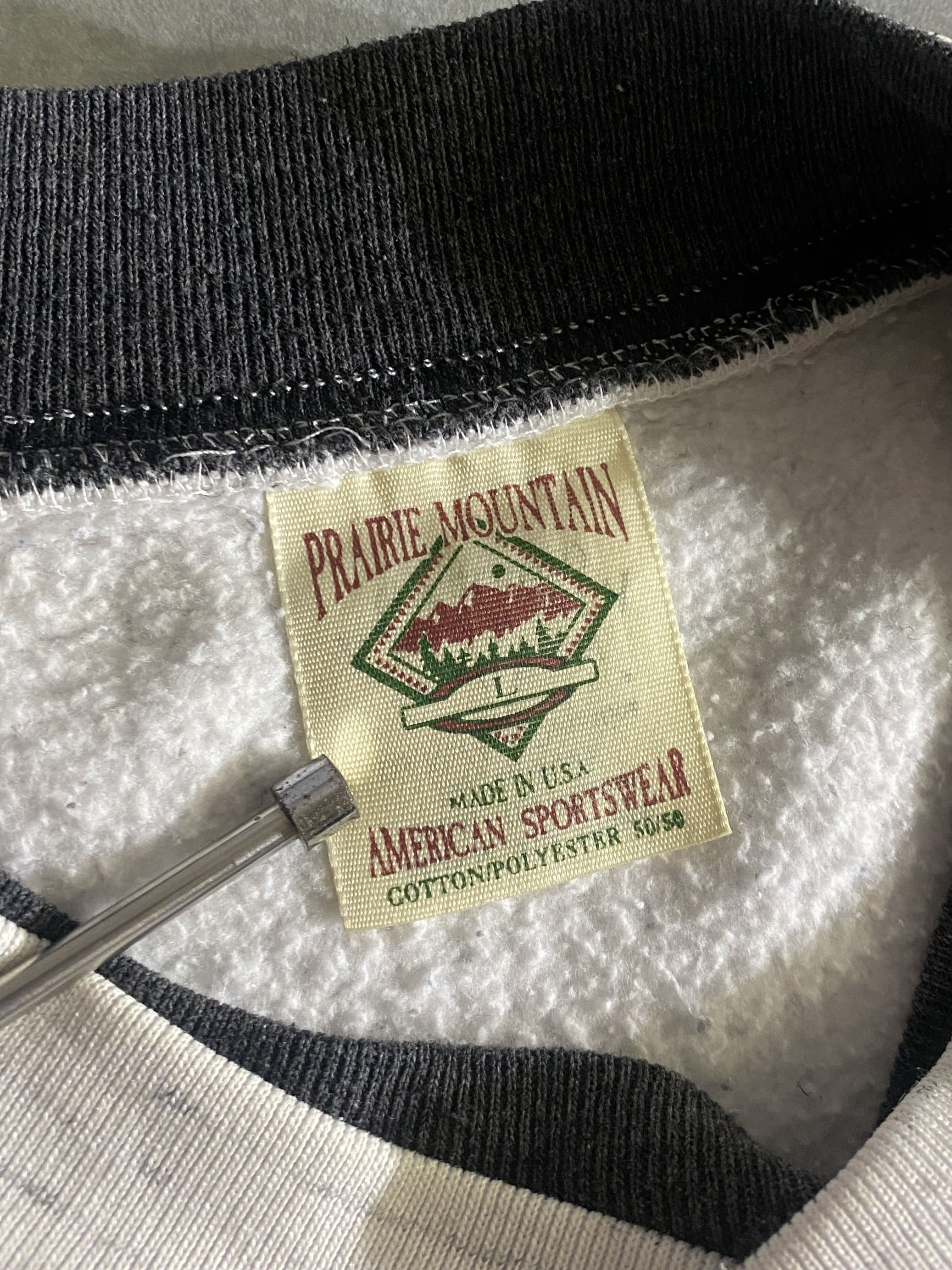 【PRAIRIE MOUNTAIN】90s MT.RUSHMORE Sweatshirt MADE IN USA