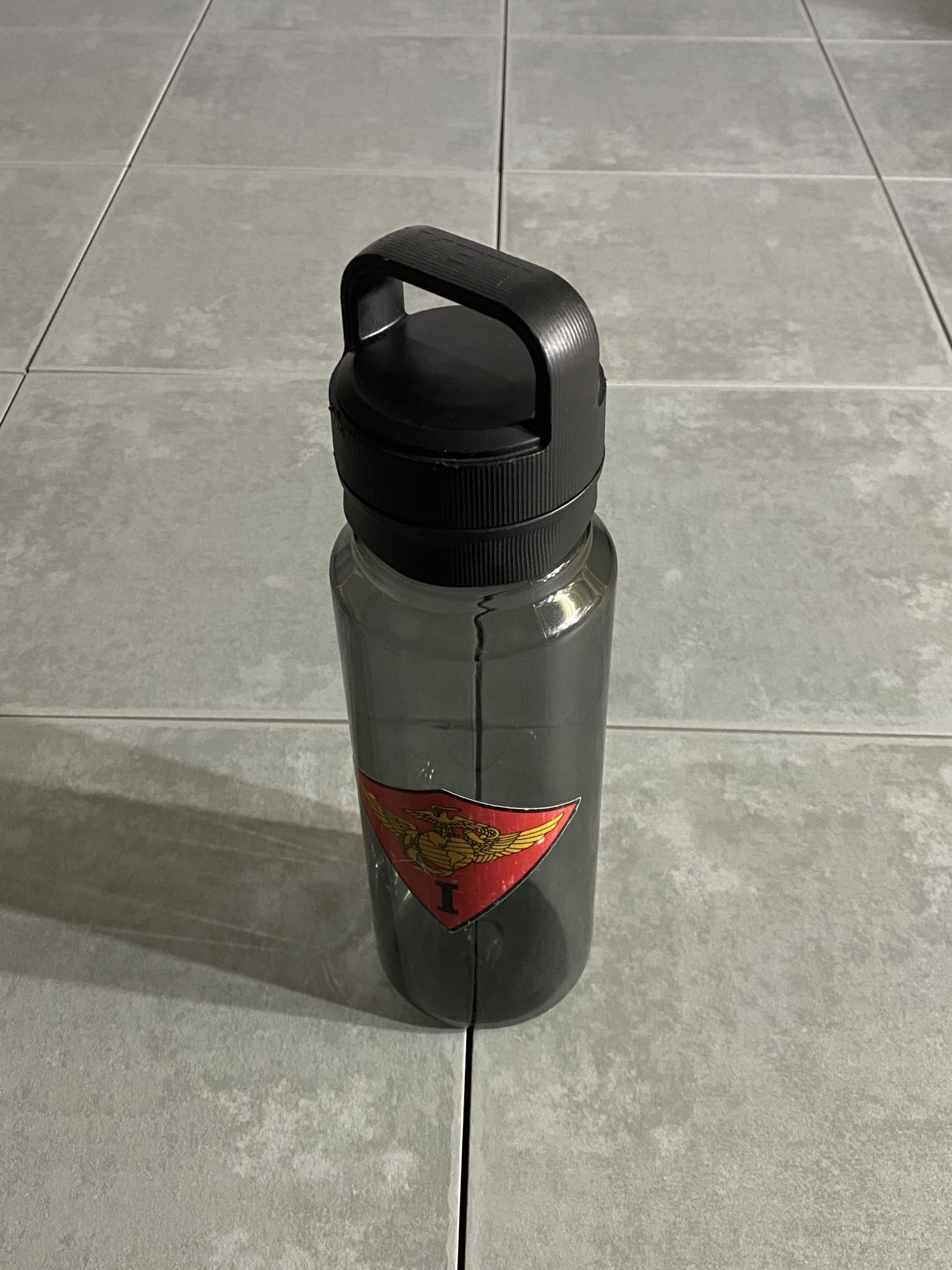 【YETI】USMC Water Bottle