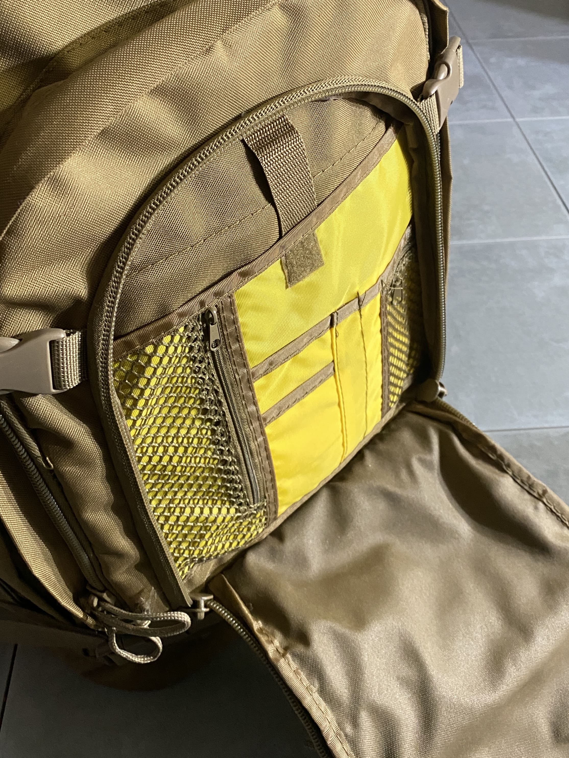 SOC SANDPIPER OF CALIFORNIA BUGOUT Backpack