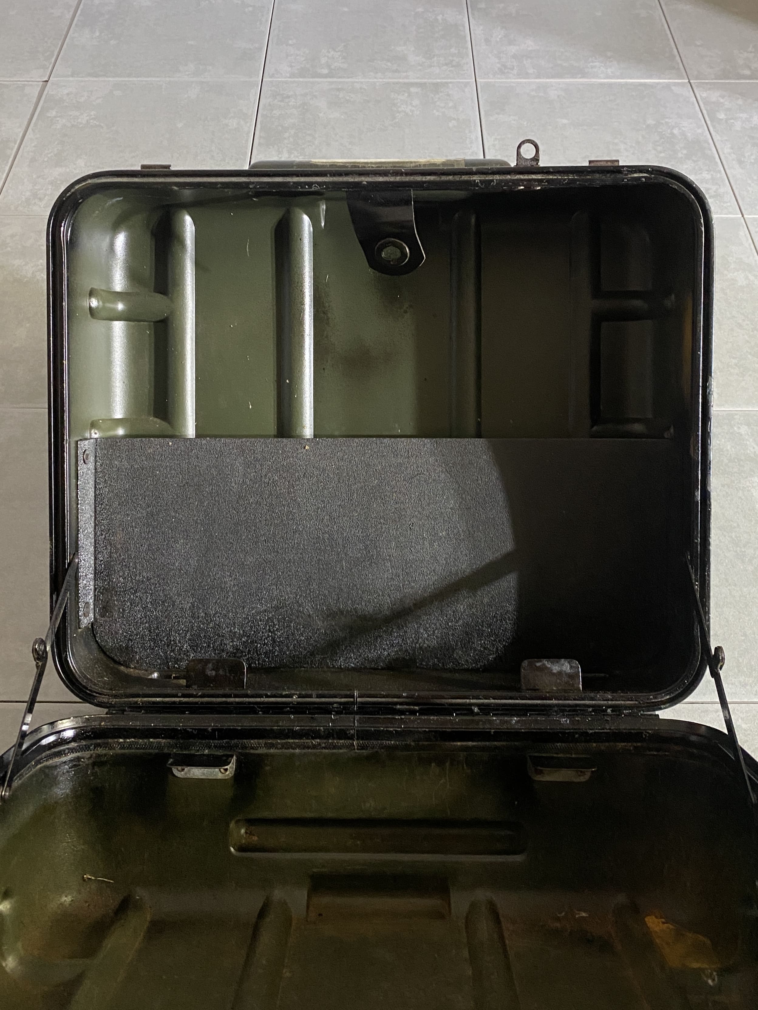 Military Trunk Case