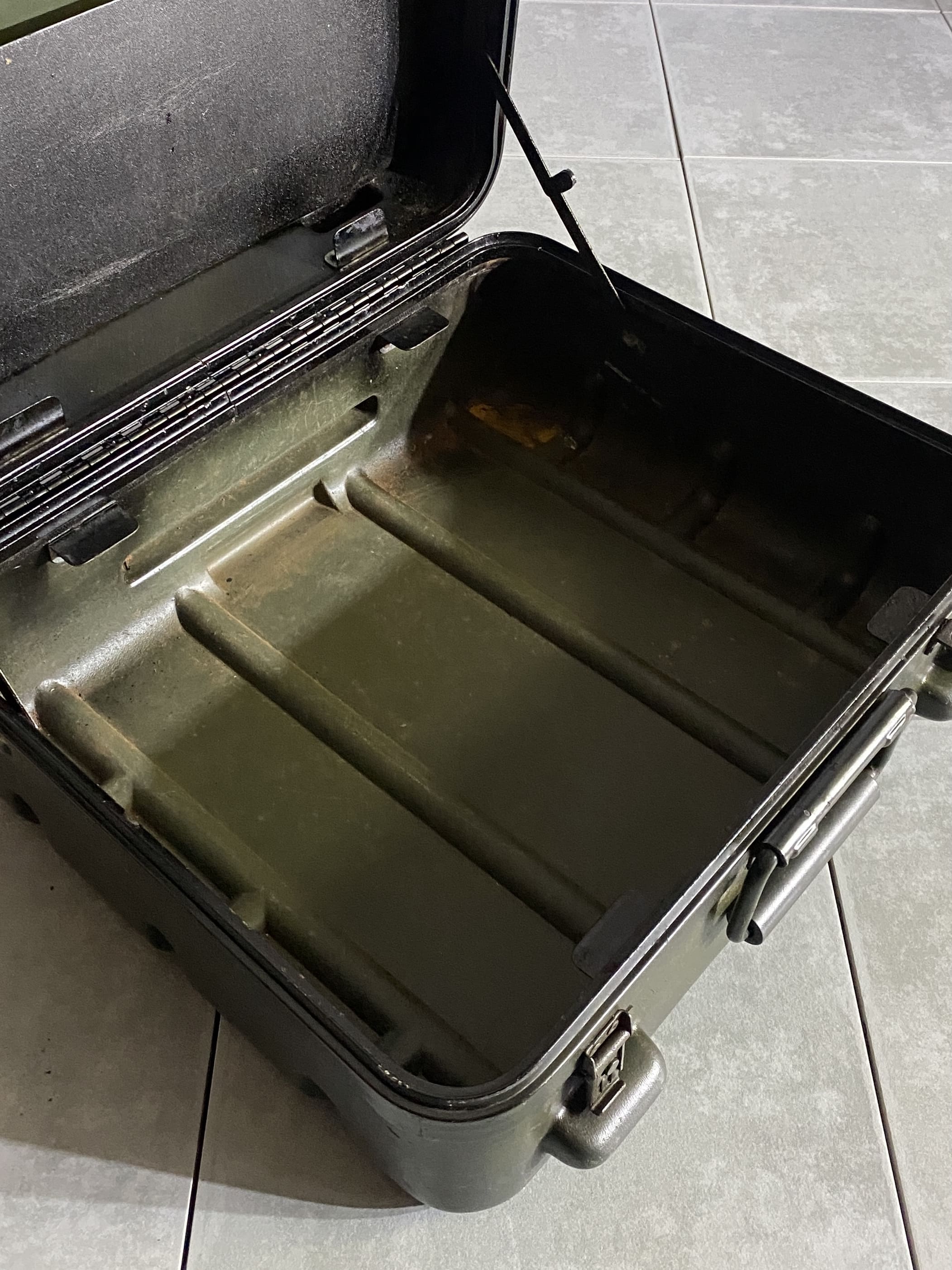 Military Trunk Case