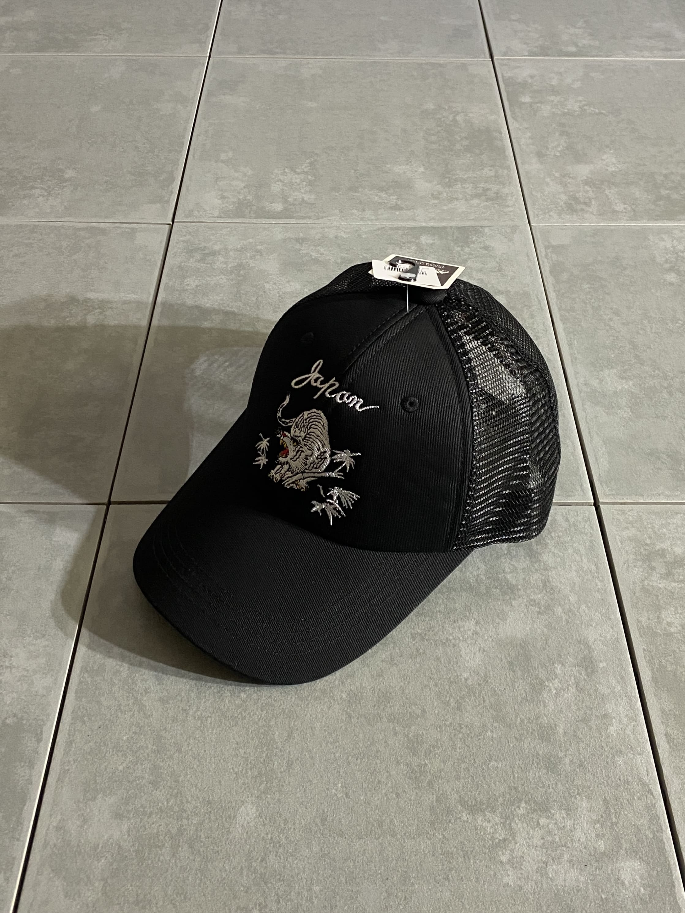 【AVIREX】AX EX SOUVENIR TIGER MOTIF MESHCAP