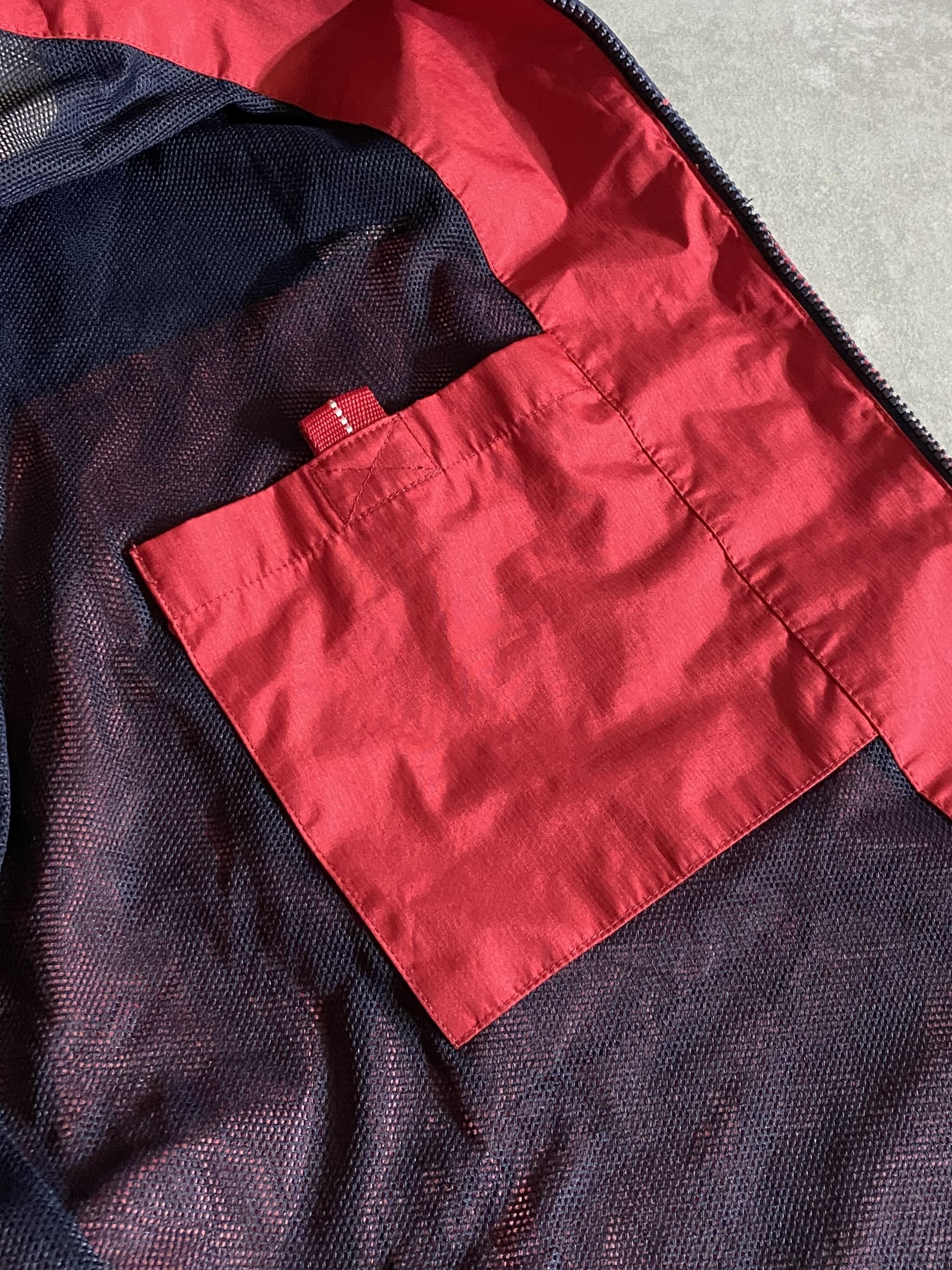 【TOMMY HILFIGER】Water Stop Nylon Jacket