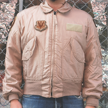 CWU-45/P FLYERS JACKET TAN 米軍放出品の商品詳細｜ミリタリー