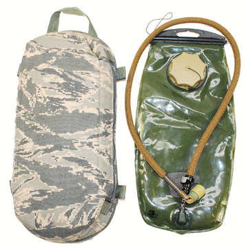 TACTICAL TAILOR Hydration System Cover ABU