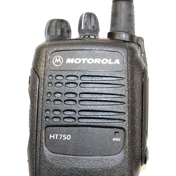 MOTOROLA HT750 ポータブルラジオ 米軍放出品の商品詳細｜ミリタリーショップなら米軍放出品の専門店の沖縄ミリカジ