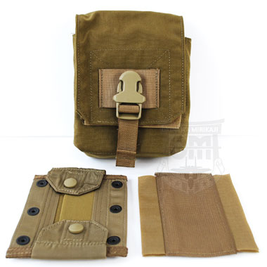 米軍払い下げ品 軍用実物

EAGLE M-60 AMMO POUCH
MC-AP-M60-MS-COY

フラップはベルクロとファスティックにて簡単に固定することが可能となっております。40mmグレネード弾や5.56mmマガジンを6本収納することができるなど用途によって使い分けることが可能です。

※商品の仕様がイメージ画像と異なる場合がございます。
※裏側ドットボタンの色が黒色になる場合がございます。

【サイズ】
サイズ:約15.5×15×8cm
