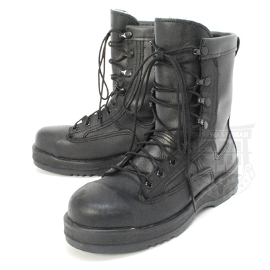 Flight top deck boots