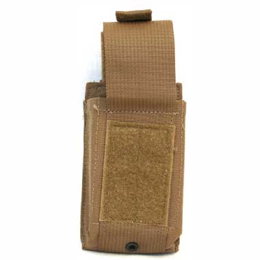 米軍放出品 軍用実物
USMC コヨーテ M16/M4 SPEED RELOAD POUCH
人気の海兵隊コヨーテカラー
コレクション、コスプレ、サバイバルゲームに
いかがでしょうか？