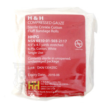 米軍払い下げ品 軍用

H and H Compressed Gauze
Fluff Bandage Cotton

白いコットン素材に
使いきりタイプのガーゼとなっております。

コレクション、コスプレ等にいかがでしょうか？

【サイズ】
サイズ:約7×6cm
