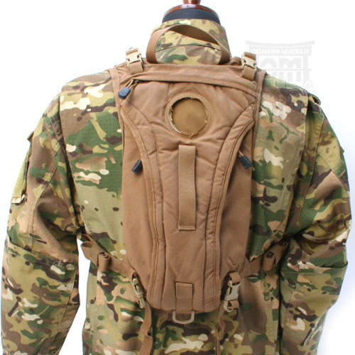 USMC TACTICAL 3L HYDRATION SYSTEM COVER 米軍放出品の商品詳細｜ミリタリーショップなら米軍放出品 の専門店の沖縄ミリカジ